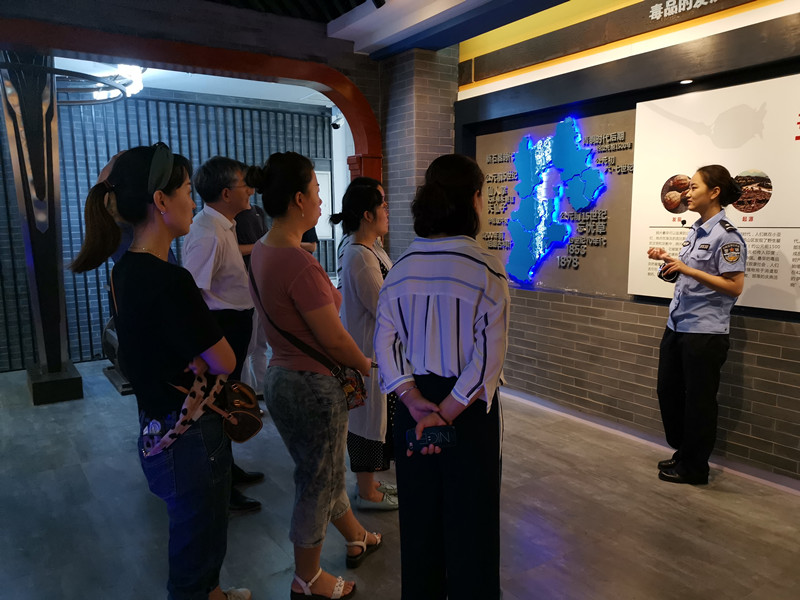 微信图片_20190701175323_副本.jpg